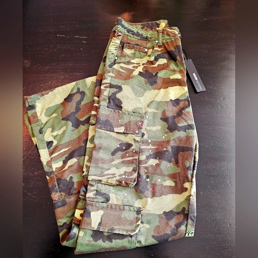 Womans Camouflage Cargo Pants Size M - Picture 2 of 7
